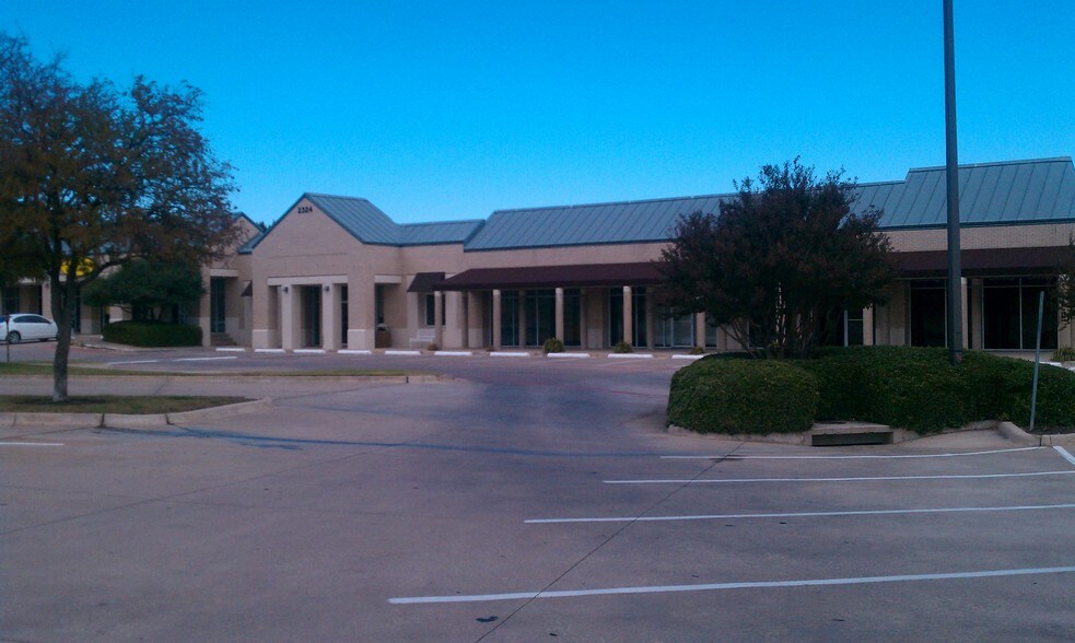More Photos Of 2324 San Jacinto Blvd, Denton General Retail For Lease