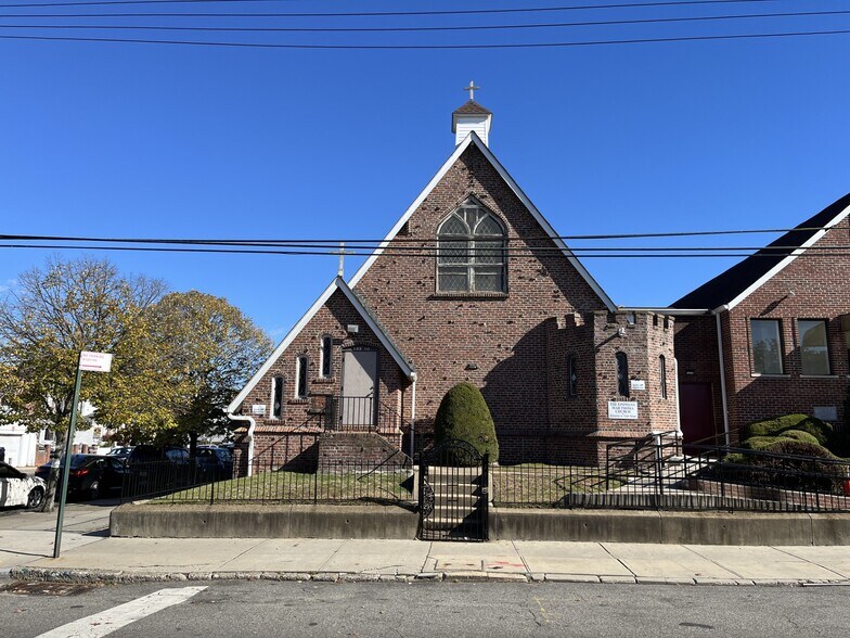 More Photos Of 10310 104th St, Ozone Park Specialty For Sale