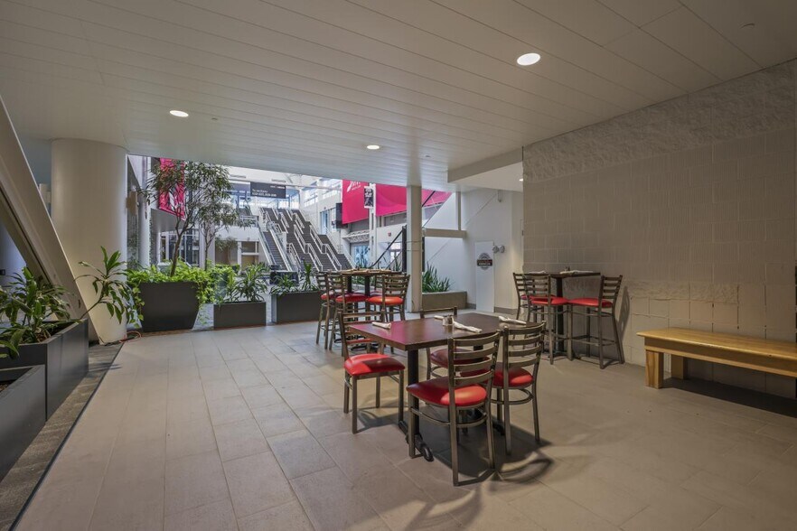 More Photos Of 51 S Pearl St, Albany Sports And Entertainment For Sale