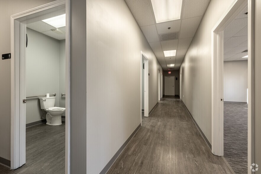 More Photos Of 138 Industrial Blvd, Rincon Warehouse For Lease