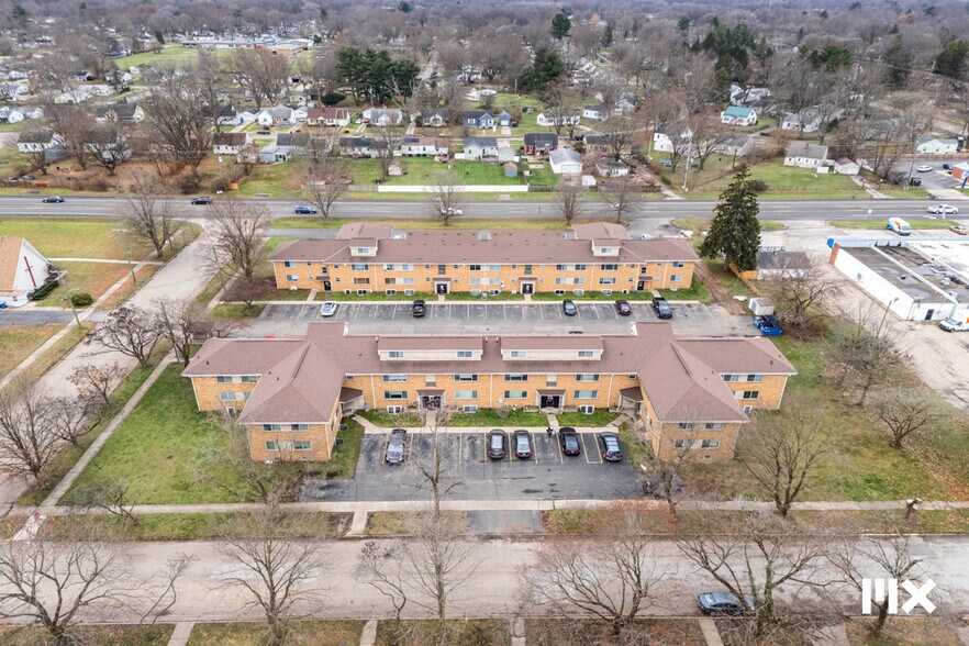 Primary Photo Of 1731-1733 Oak St, Niles Apartments For Sale