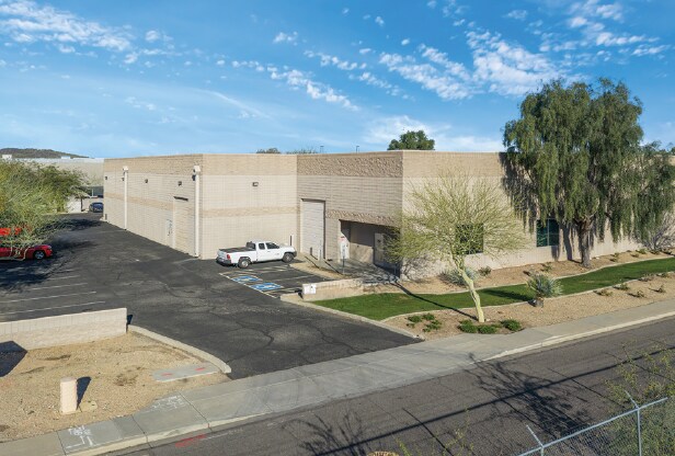 More Photos Of 1501 W Knudsen Dr, Phoenix Warehouse For Sale