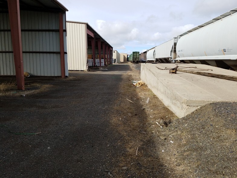 More Photos Of 1941 NW Industrial Park Rd, Prineville Warehouse For Lease