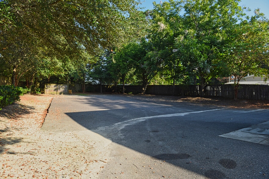 More Photos Of 213 College Park Rd, Ladson Flex For Lease