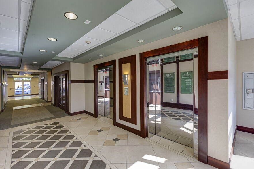 More Photos Of 540 New Waverly Pl, Cary Medical For Lease