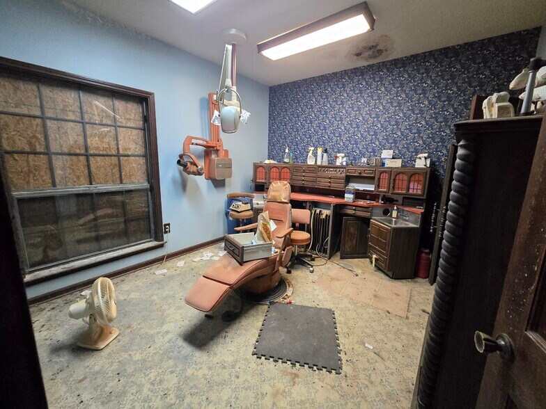 More Photos Of 107 Galeria Blvd, Slidell Office For Sale