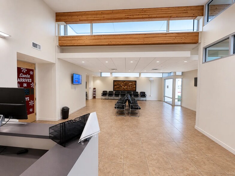 More Photos Of 5555 E Baseline Rd, Mesa Medical For Sale