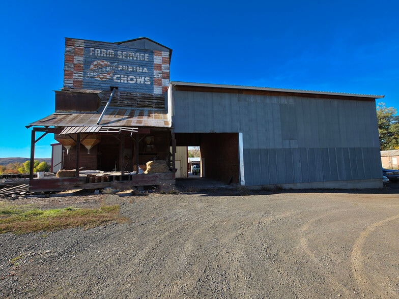 More Photos Of 10 S Commercial St, Cambridge Warehouse For Sale