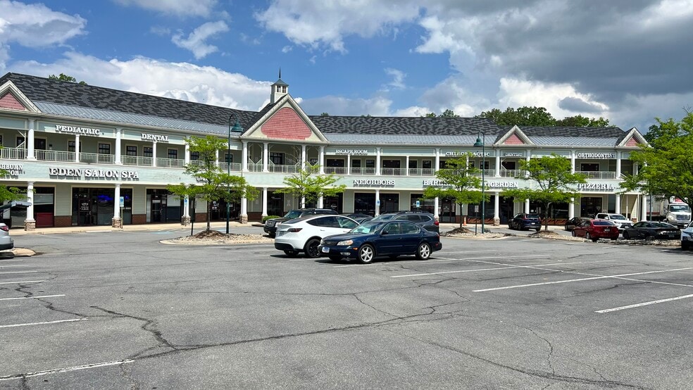 More Photos Of 42882 Truro Parish Dr, Ashburn Storefront For Sale