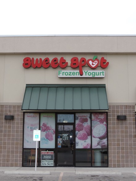 More Photos Of 2521 E Main St, Alice Freestanding For Lease