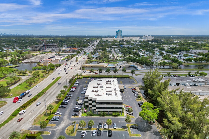 More Photos Of 4491 S State Road 7, Davie Office For Lease