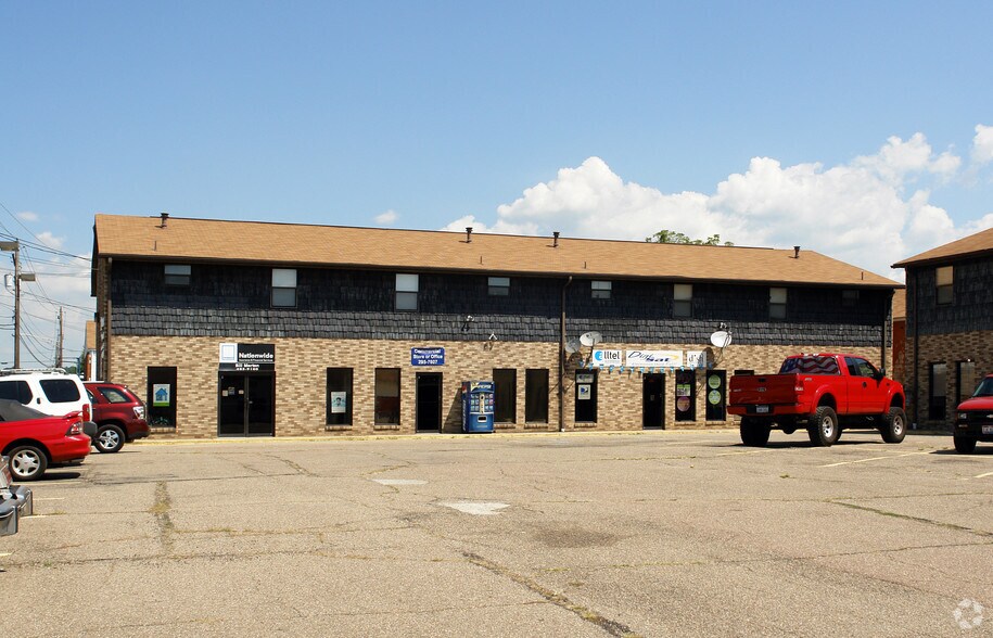 Primary Photo Of 709A Division St, Parkersburg Freestanding For Sale