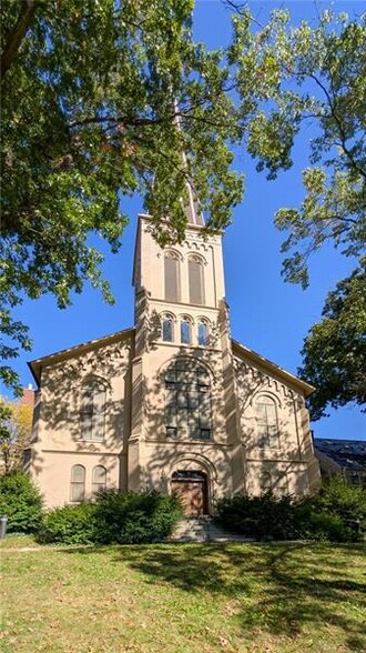 More Photos Of 230 E Jefferson St, Butler Religious Facility For Sale