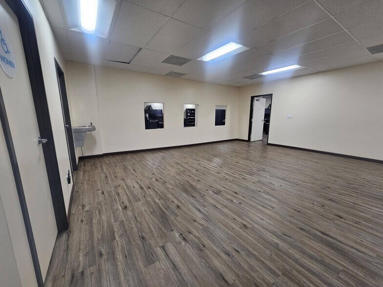 More Photos Of 336 N Gaffey St, San Pedro Office For Lease