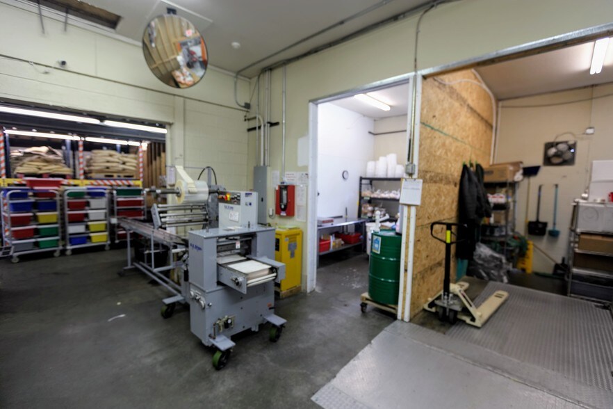 More Photos Of 2205 Haskell Ave, Lawrence Warehouse For Sale