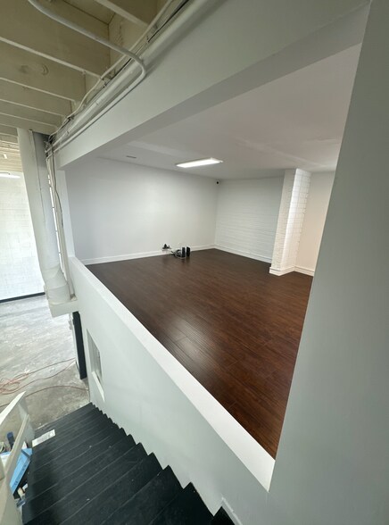 More Photos Of 1348 E 15th St, Los Angeles Warehouse For Lease