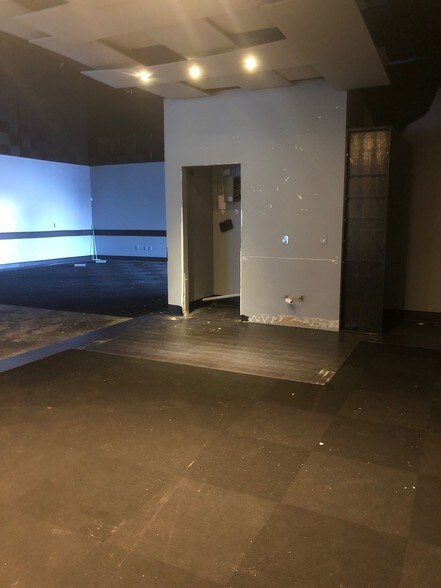 More Photos Of 7500 NW 25th St, Miami Unknown For Lease