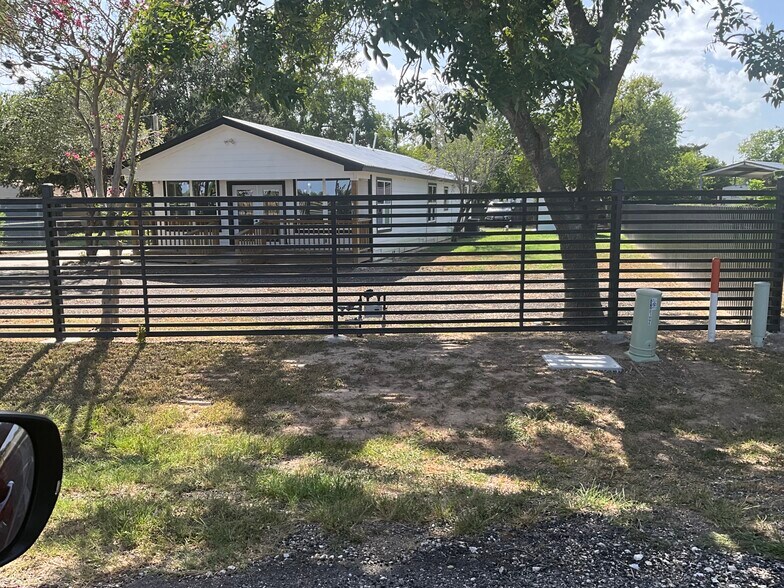 More Photos Of 21095 FM 362 Rd, Waller Flex For Sale