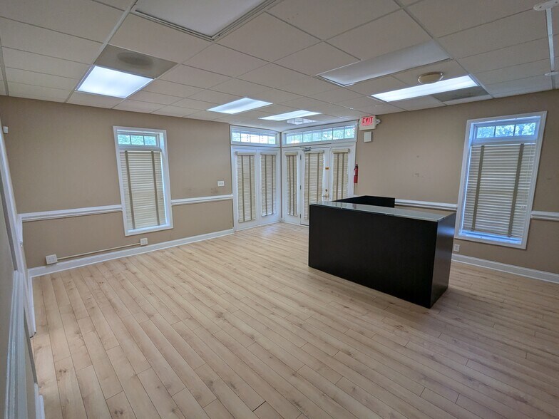 More Photos Of 362 Oakland Ave, Rock Hill Loft Creative Space For Lease