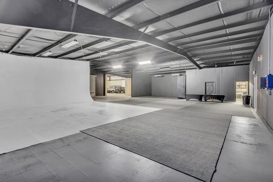 More Photos Of 613 Atomic Rd, North Augusta Flex For Lease