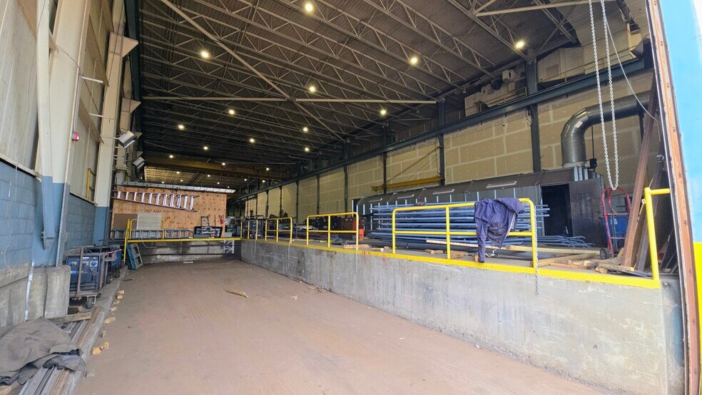 More Photos Of 955 Mearns Rd, Warminster Township Light Manufacturing For Lease