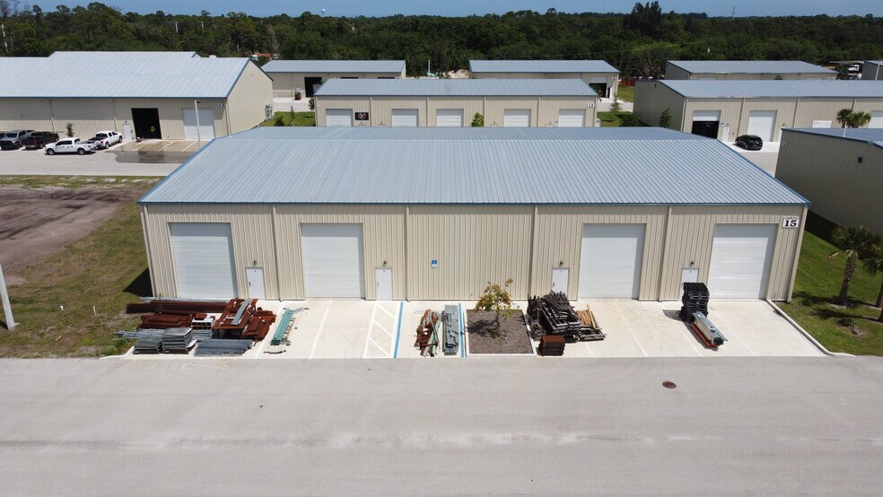 More Photos Of 5265 45th St, Vero Beach Unknown For Lease