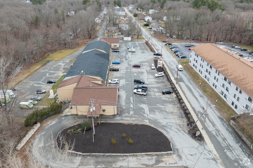 More Photos Of 40-82 N Main St, Pascoag Unknown For Lease