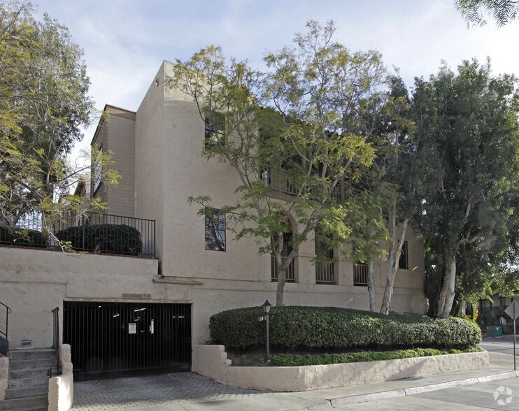 More Photos Of 3990 Old Town Ave, San Diego Coworking Space