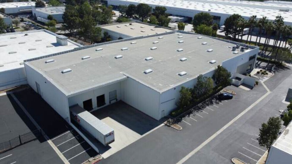 More Photos Of 10721 Business Dr, Fontana Warehouse For Lease
