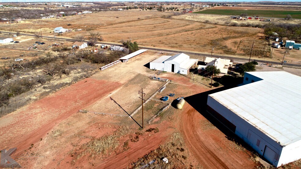 More Photos Of 3097 Brick Plant Rd, Snyder Manufacturing For Sale