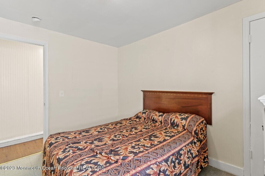 More Photos Of 57 Dupont Ave, Seaside Heights Specialty For Sale