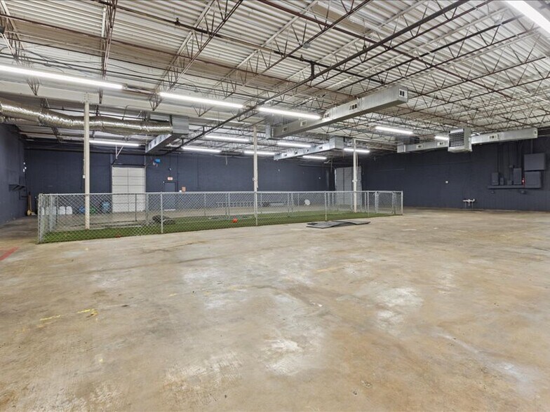 More Photos Of , Garland Unknown For Sale