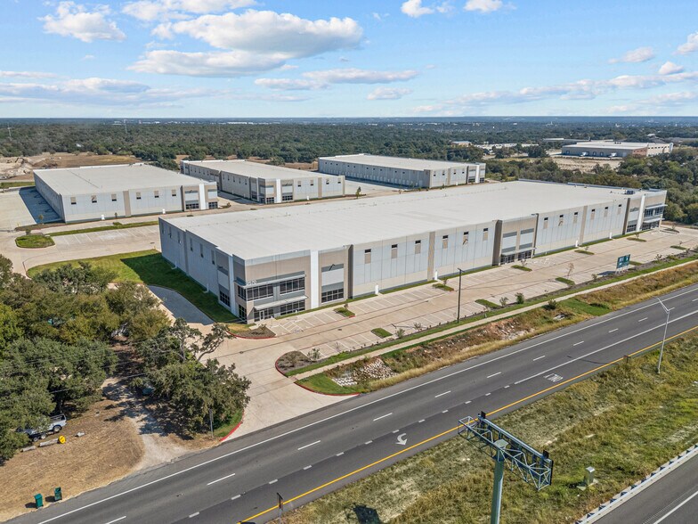 More Photos Of 2570 W US Highway 190, Belton Unknown For Lease