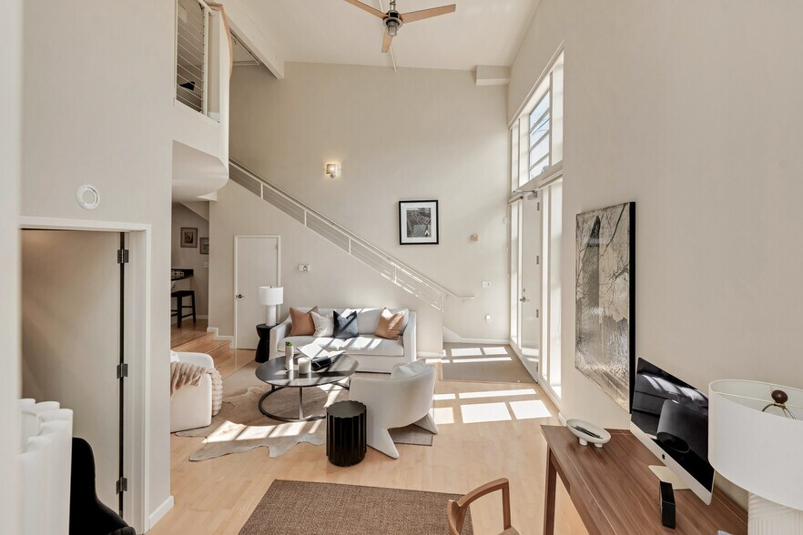 More Photos Of 756 1st St W, Sonoma Office For Sale