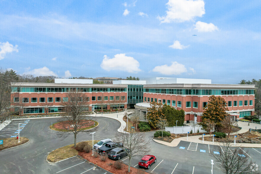 Primary Photo Of 860 Winter St, Waltham Office For Lease