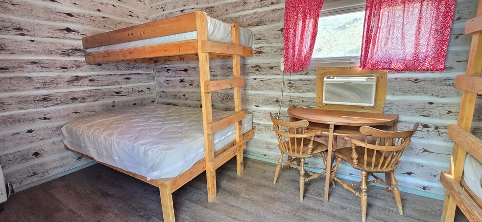 More Photos Of 204 US Highway 20 S, Thermopolis Manufactured Housing Mobile Home Park For Sale