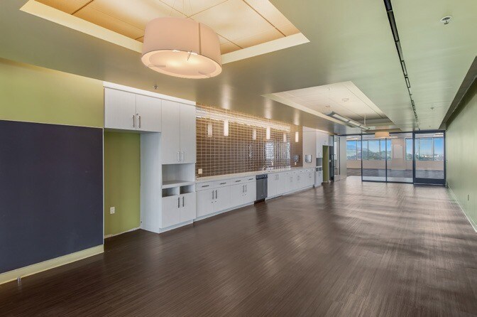 More Photos Of 655 N Central Ave, Glendale Office For Lease