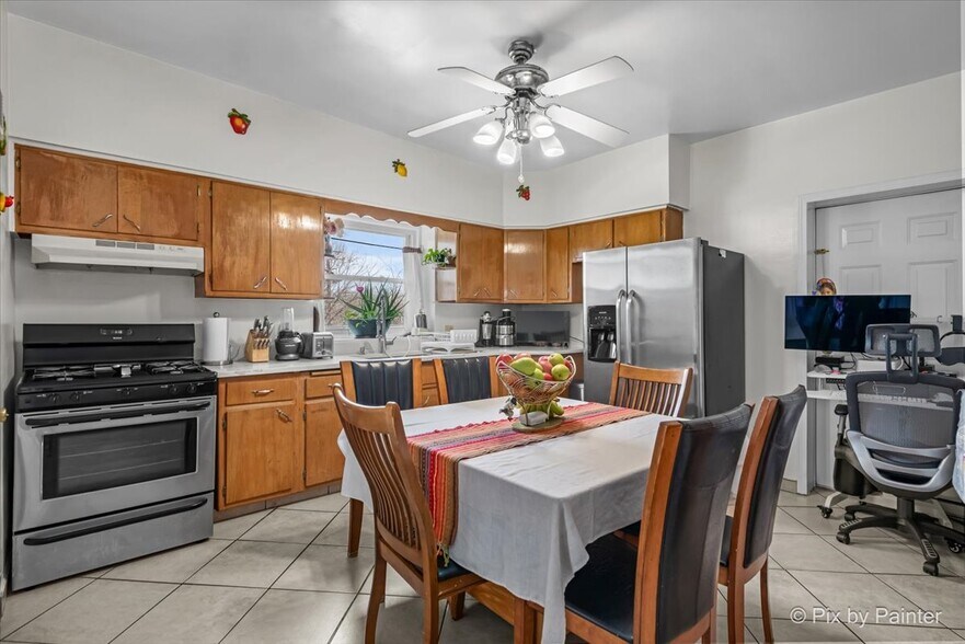 More Photos Of 5801 W 16th St, Cicero Multifamily For Sale