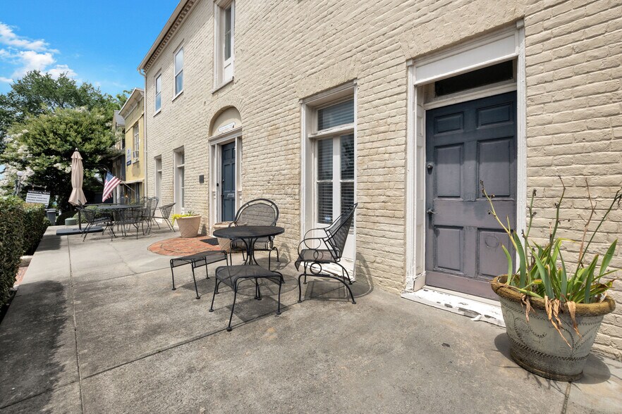 More Photos Of , Fairfax Unknown For Sale