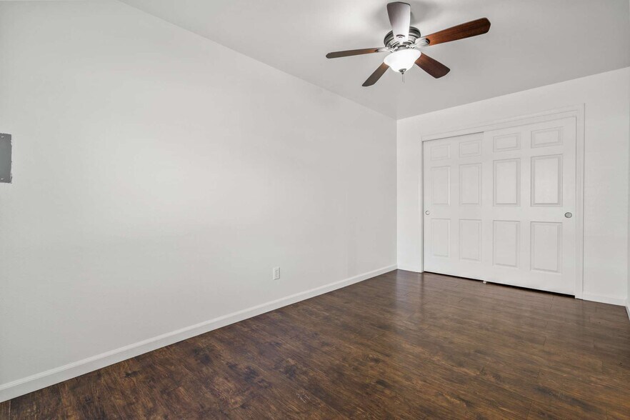 More Photos Of 1015 S A St, Santa Rosa Apartments For Sale