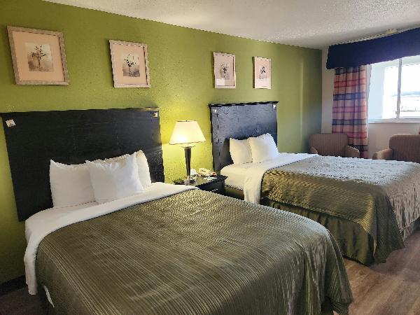 More Photos Of 6910 27th St, Moline Hotel For Sale