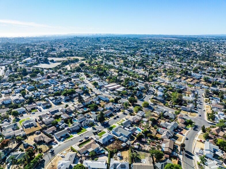 More Photos Of 1790 Dayton Dr, Lemon Grove Apartments For Sale
