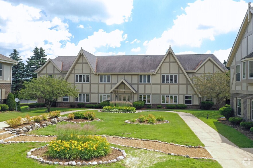 More Photos Of 11512 N Port Washington Rd, Mequon Office For Lease