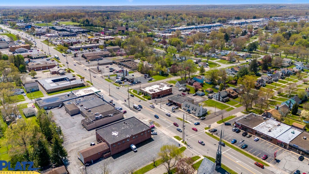 More Photos Of 6960 Market St, Youngstown Medical For Lease
