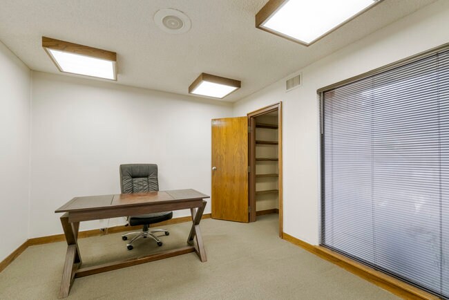 More Photos Of 1719 E 71st St, Tulsa Office Residential For Sale