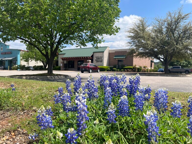 More Photos Of 2503 N US Highway 281, Marble Falls Medical For Lease
