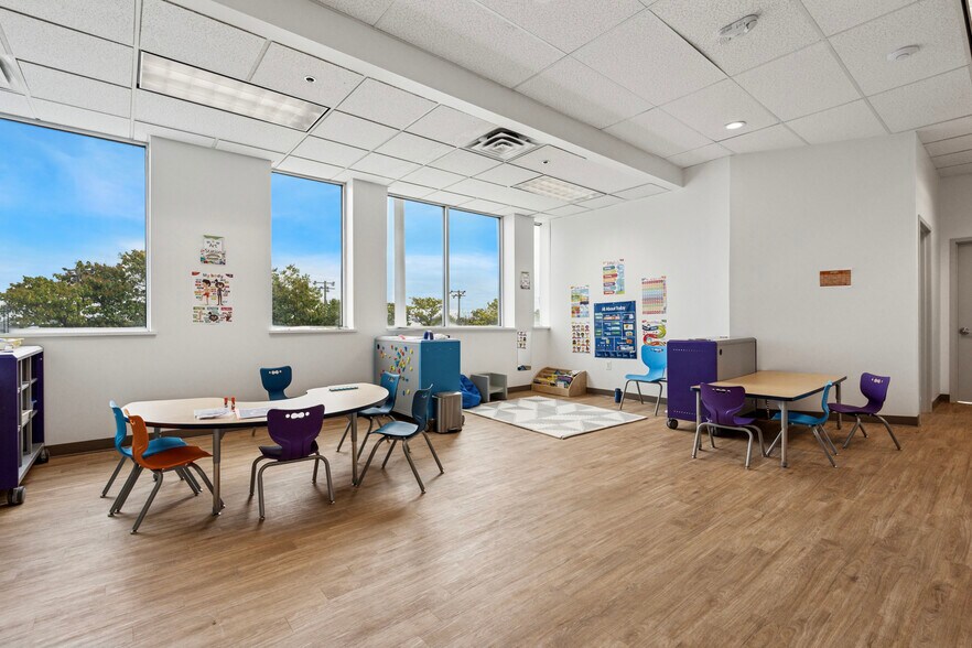 More Photos Of 1500 S Christopher Columbus Ave, Philadelphia Medical For Sale