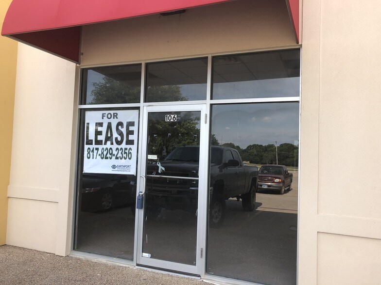 More Photos Of 2202 US Highway 380, Bridgeport Unknown For Lease