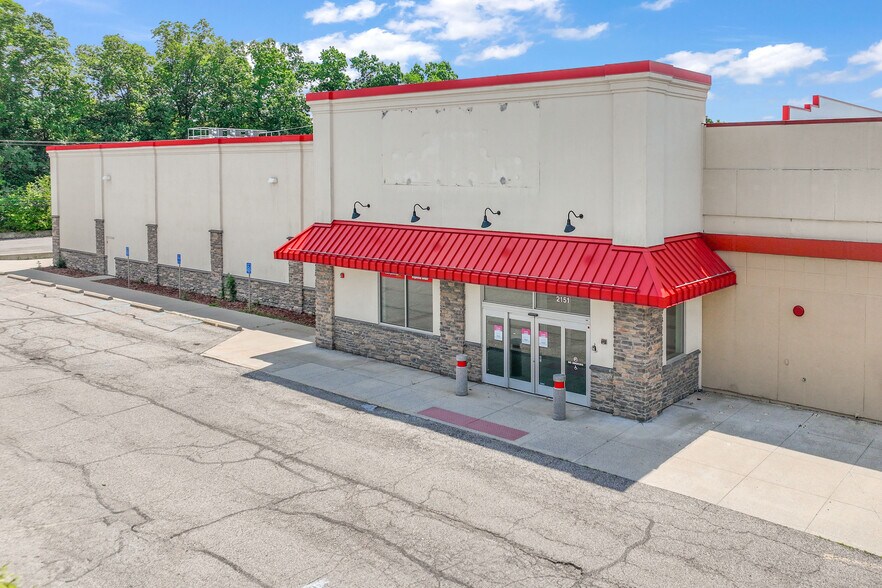 More Photos Of 2151 W Liberty St, Ann Arbor Freestanding For Lease