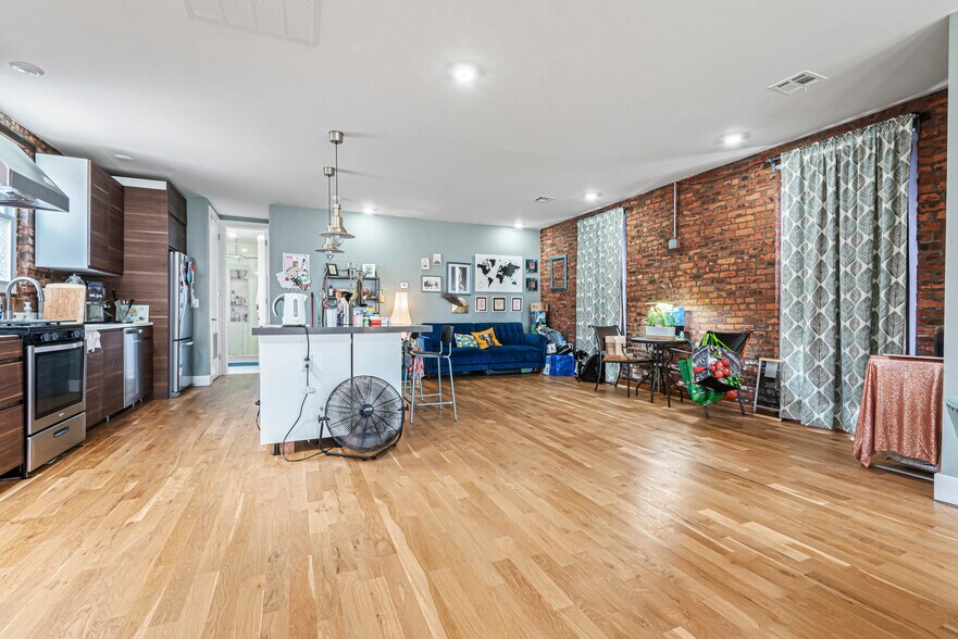 More Photos Of 260 Martin Luther King Jr Dr, Jersey City General Retail For Sale